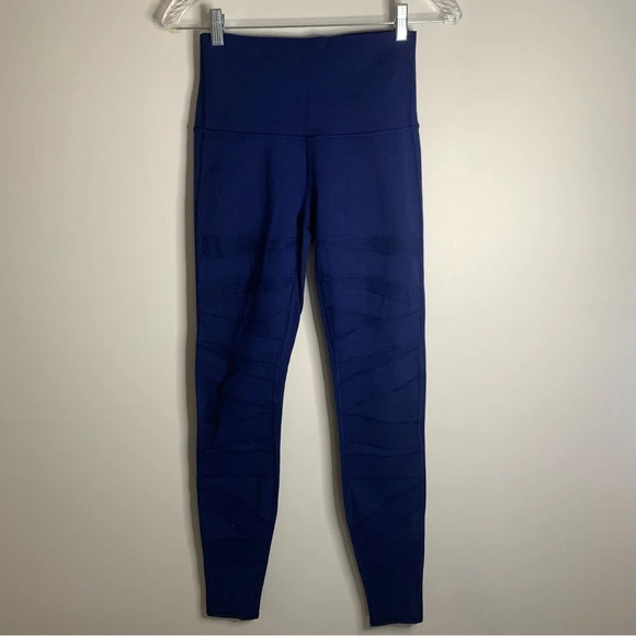Lululemon Blue Mesh Panel Wunder Under Leggings  6 - Picture 1 of 11